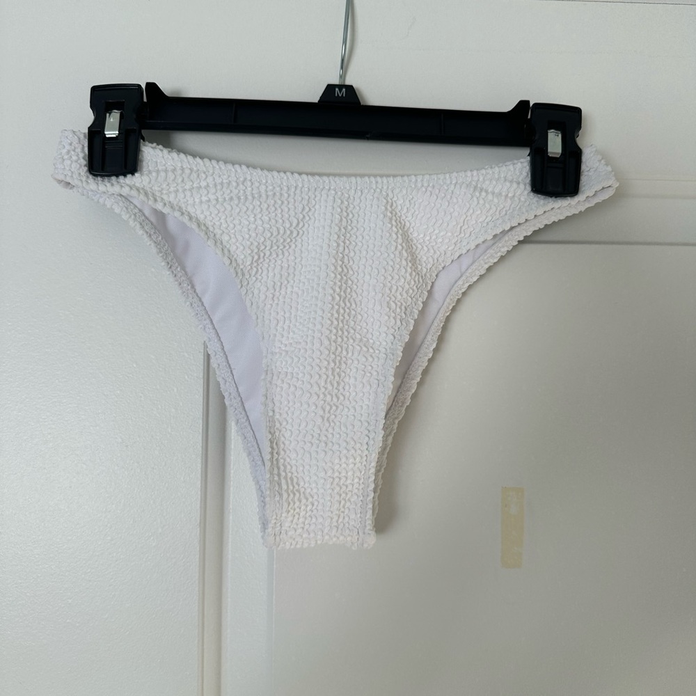 White ribbed bikini bottoms